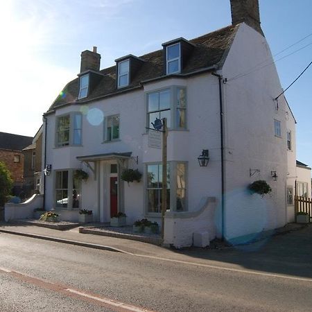 Old Riverview Guest House Earith Exterior photo