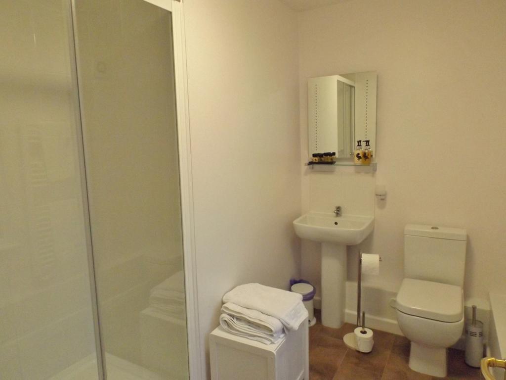 Old Riverview Guest House Earith Room photo
